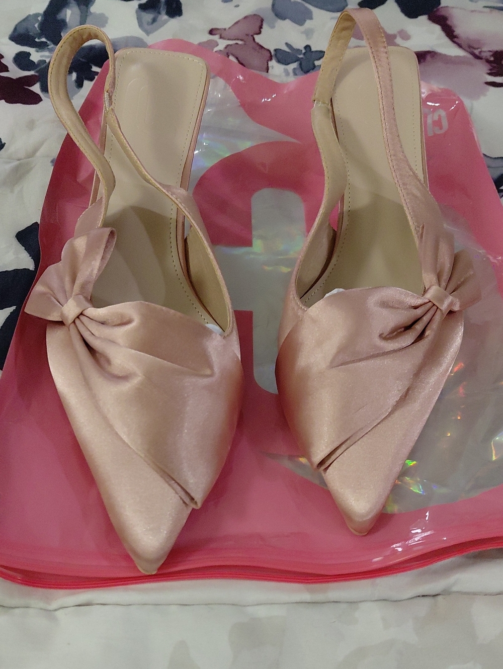 Satin Pointed-Toe Slingback Heels in Blush Pink Size 42 Or 10 New Shein